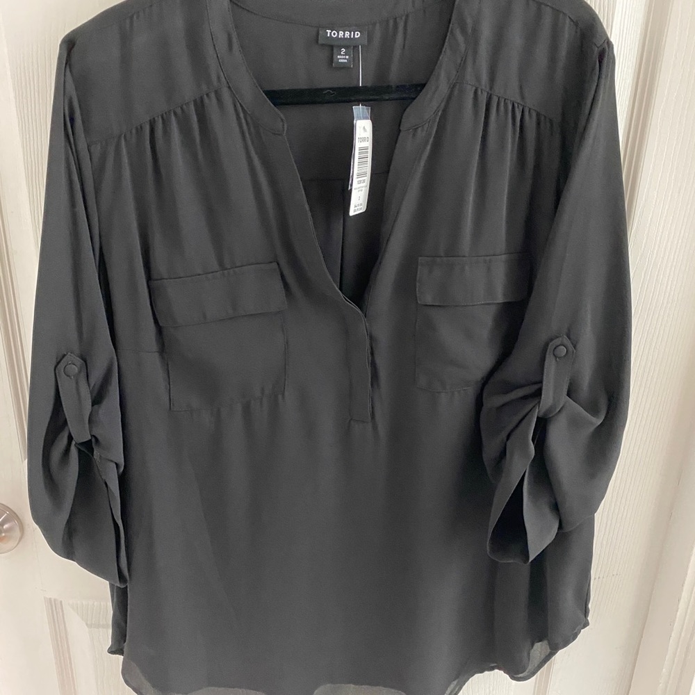 Torrid- nwt black blouse,Torrid plus size 2